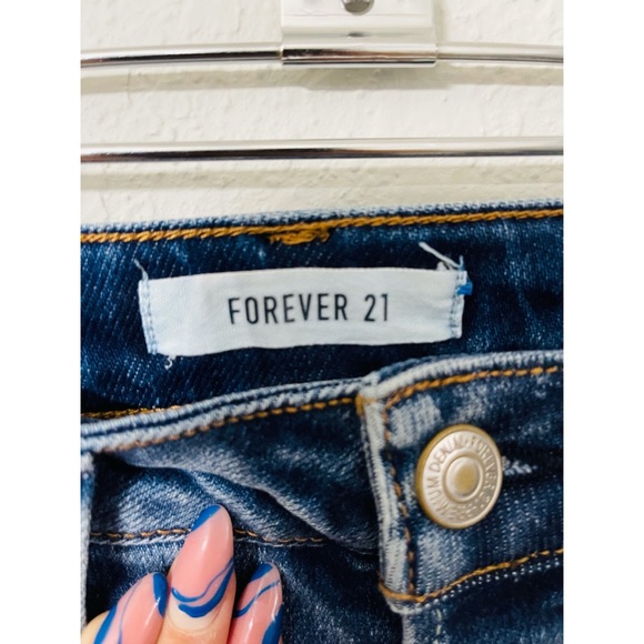 Forever 21 Mom Jeans - Picture 5 of 5